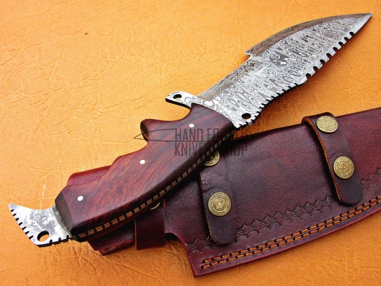 Damascus Tracker Knife / Hunting Knife, 12" Walnut Wood Handle, Fixed Blade